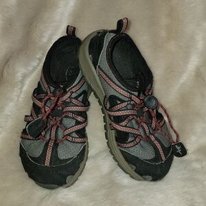 𝅺BOY'S CHACO OUTCROSS EVO SANDALS, SIZE 11
